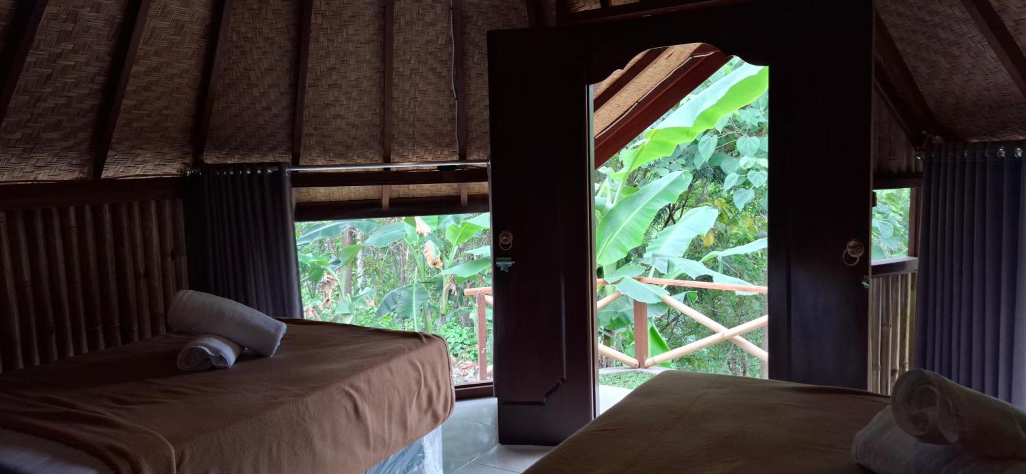 Uma Nirmala Aling-Aling Hotel Singaraja Exterior foto
