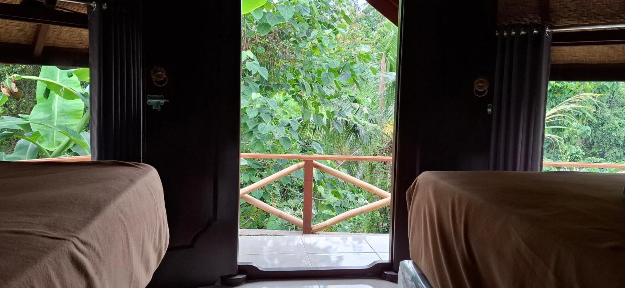 Uma Nirmala Aling-Aling Hotel Singaraja Exterior foto